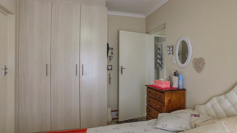 2 Bedroom Property for Sale in C Place Eastern Cape